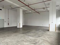 Pandan Loop (D5), Warehouse #527571301